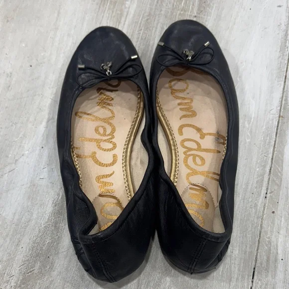Sam Edelman Black Leather Flats - Picture 2 of 4